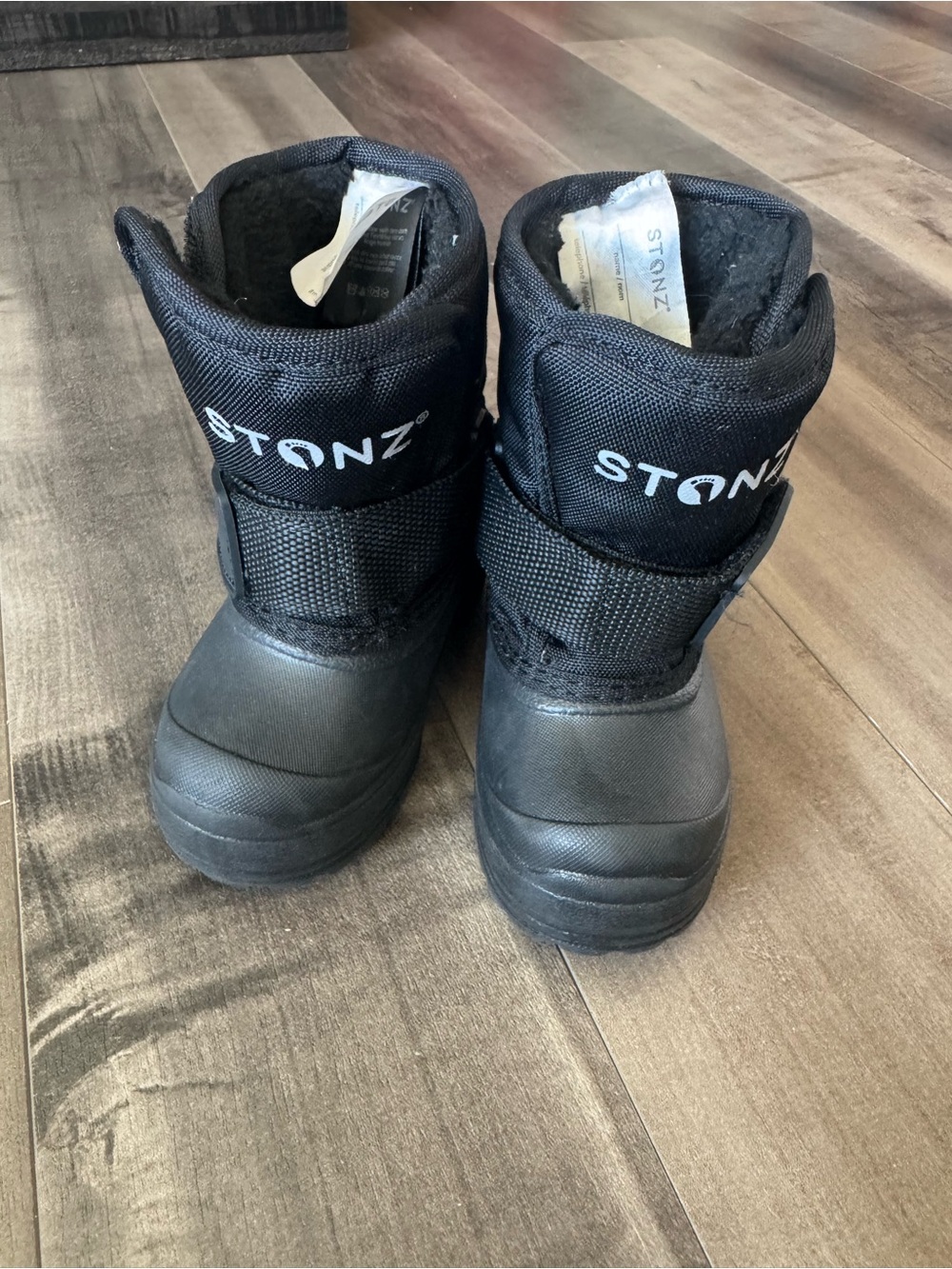 Stonz Scout Toddler Winter Boots – Black – Size 5T
